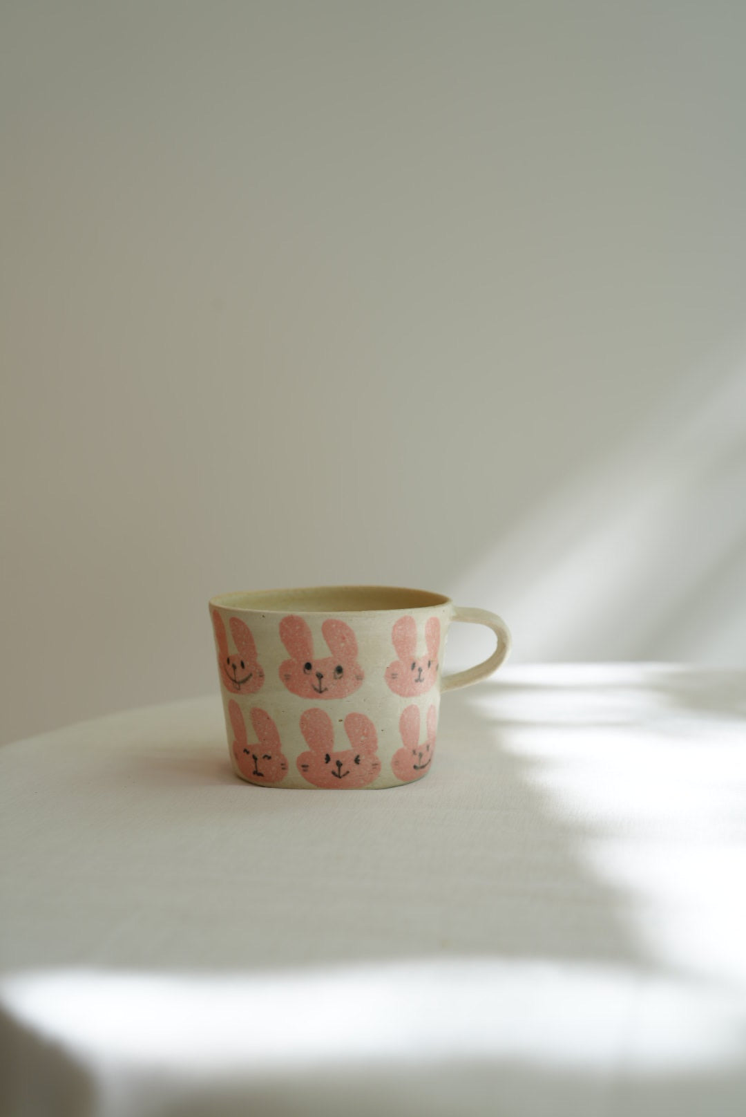 Tomotaro 岡村友太郎 - Mid-Autumn Festival Rabbit Mug OT24