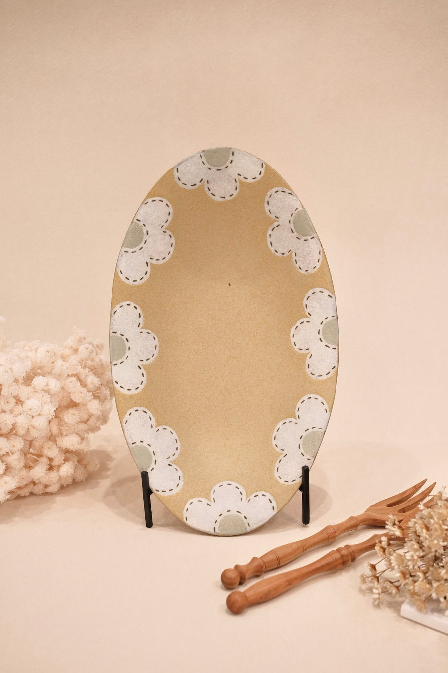 Kei Mitsumochi ミツ持啓 Flower Oval Plate  KM45