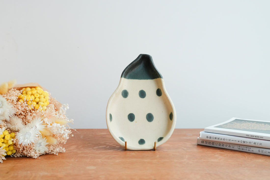 Ken Aoki 青木挙 Pear Plate KE07