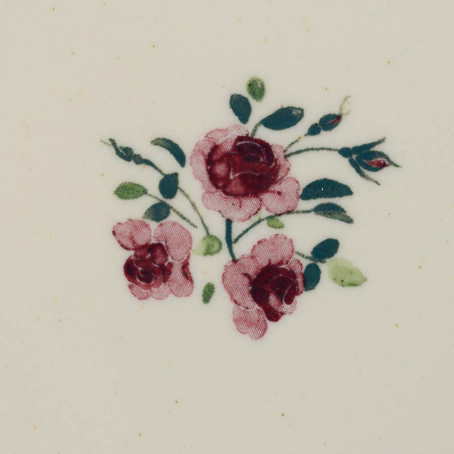 Studio M' Rosier Round Medium Plate