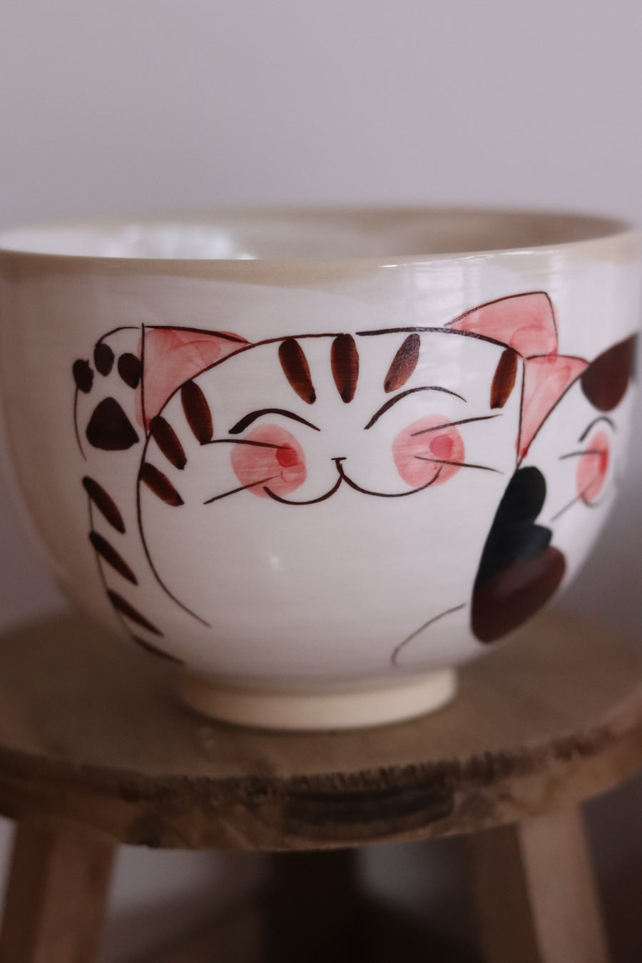 Hasami ware Lucky Cat Large Bowl Ramen Bowl