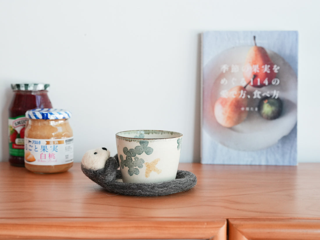 Aya and Yoshiko Wool Felt Animal Coaster - Otter YS08