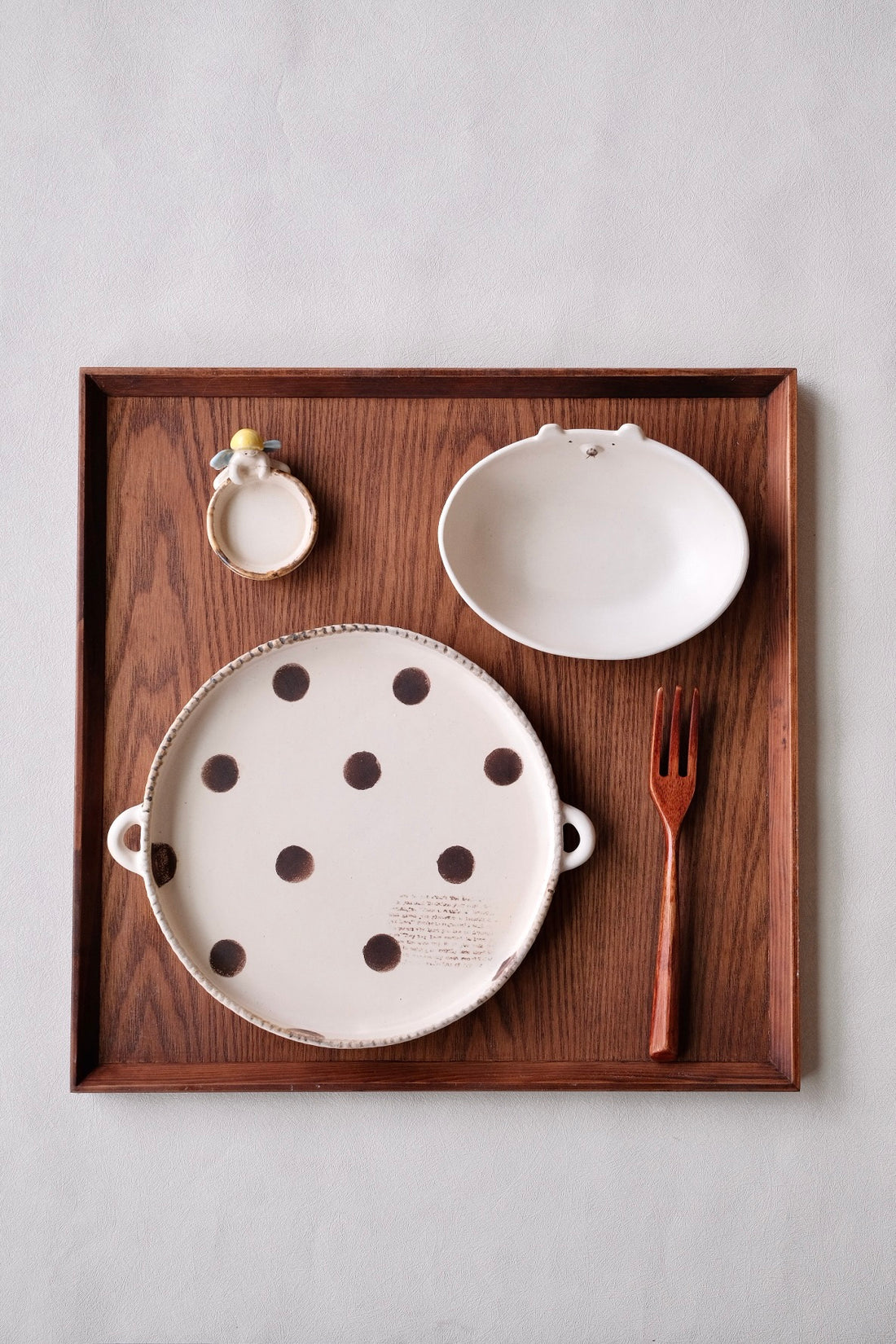 Non-Slip Surface Natural Wood Serving Tray