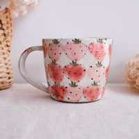 Asako Yamaguchi 山口麻子 Strawberry Large Mug AI08