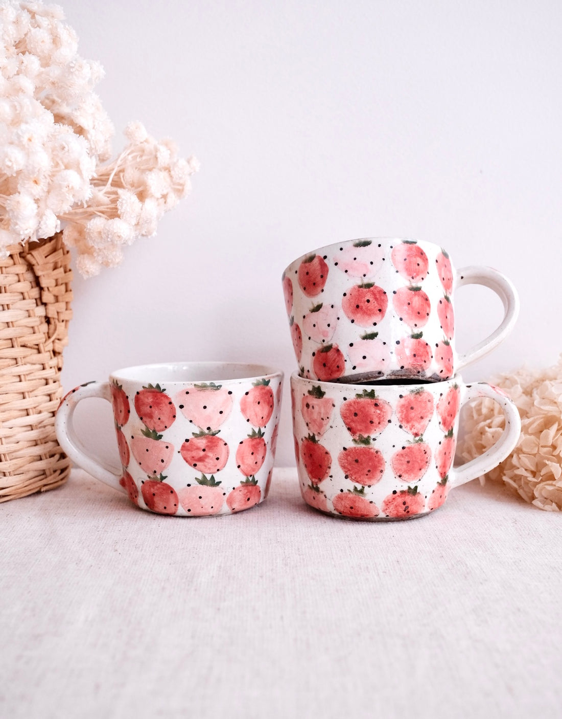Asako Yamaguchi 山口麻子 Strawberry Mug AI06