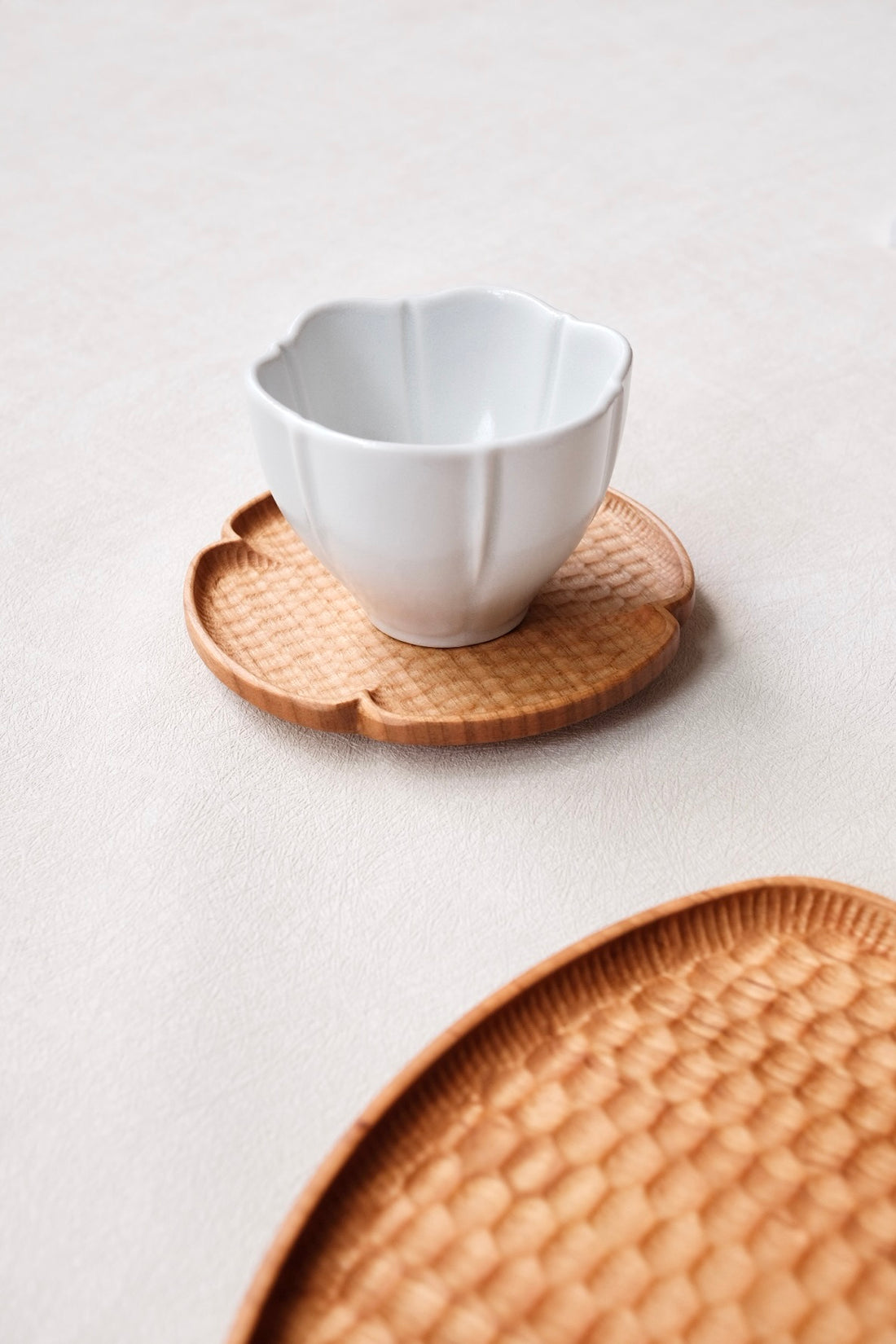 Kazunori Takatsuka 高塚和則 Cherry wood Coaster KU01
