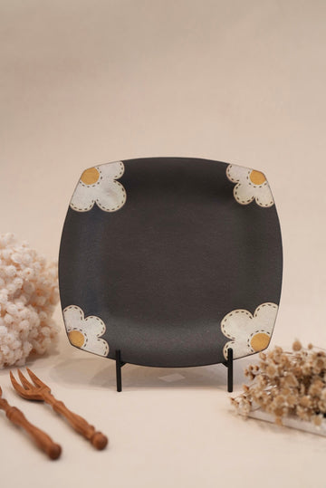 Kei Mitsumochi ミツ持啓 24cm Rectangle Plate - Black Flower KM22