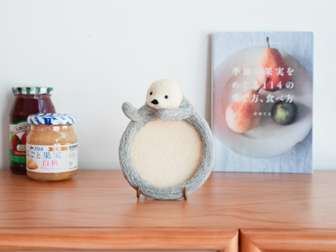 Aya and Yoshiko Wool Felt Animal Coaster - Otter YS08
