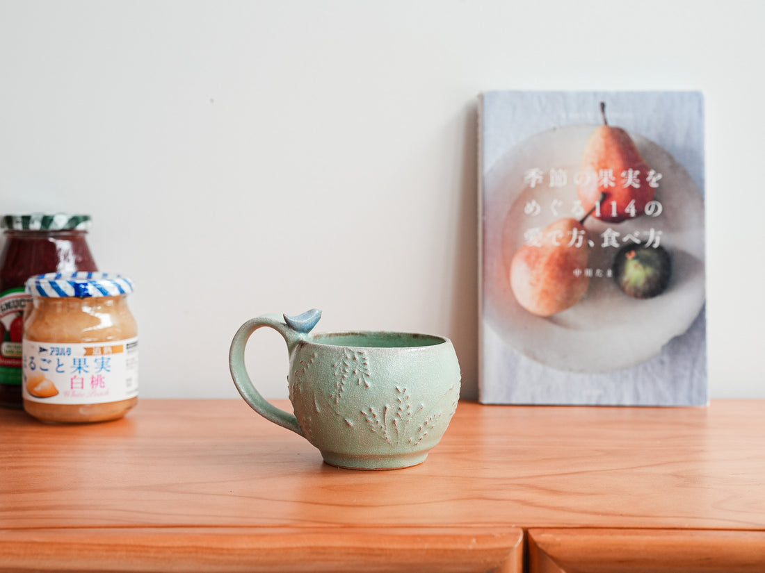 Satomi Motohashi 本橋里美 Bird Mug SM09