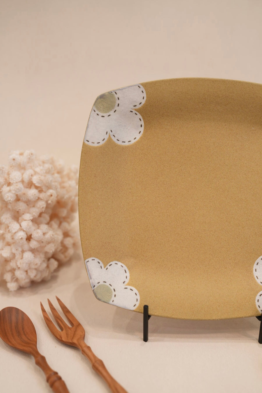 Kei Mitsumochi ミツ持啓 24cm Rectangle Plate - Yellow Flower KM21