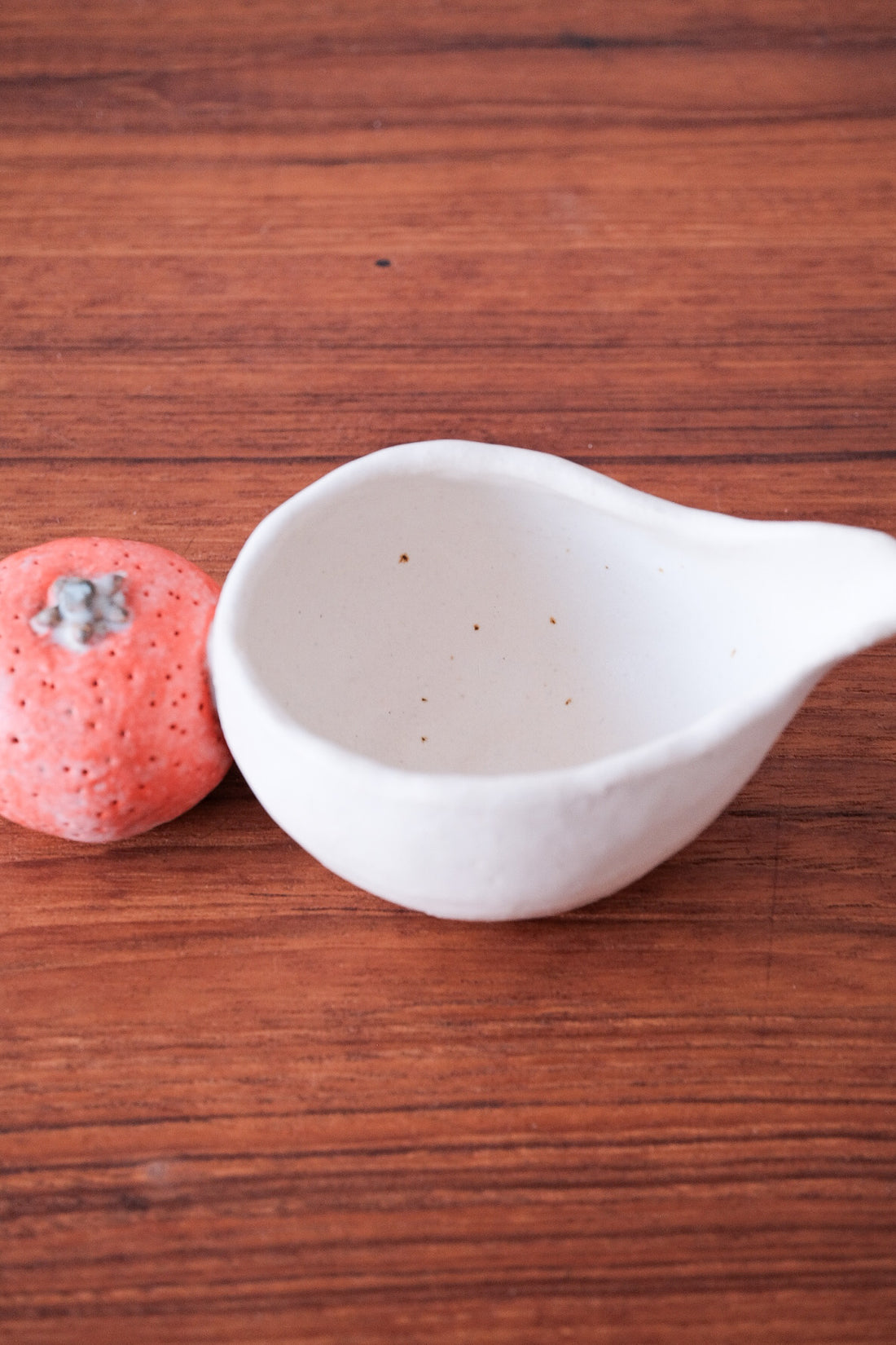 Atsumi Honda 本田あつみ Spouted Bowl with Orange Handle - AH33