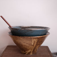 Minoware Large Soup Bowl Blue & Brown