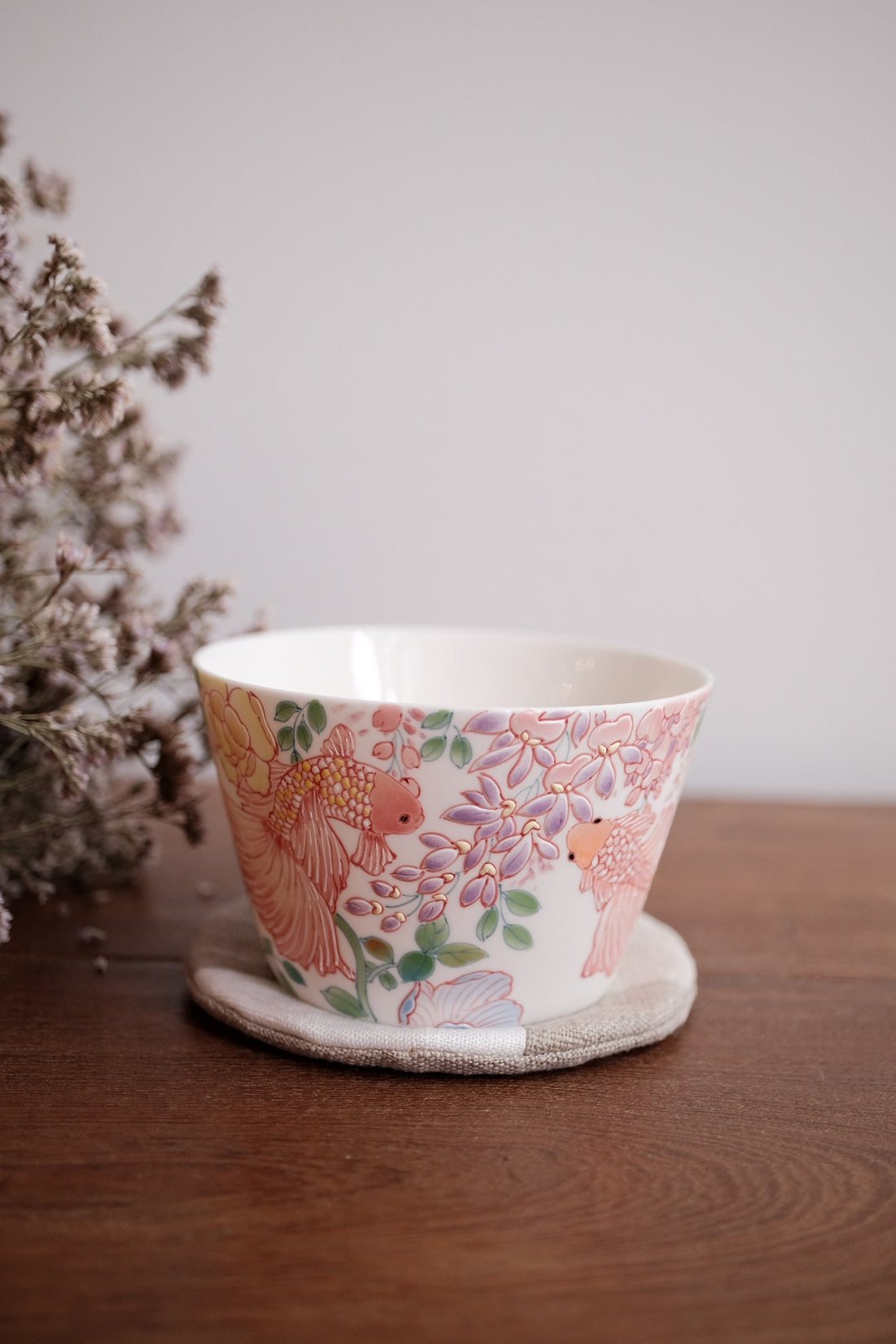 Baizhi Studio - Wisteria Betta Fish Coffee/Tea Cup