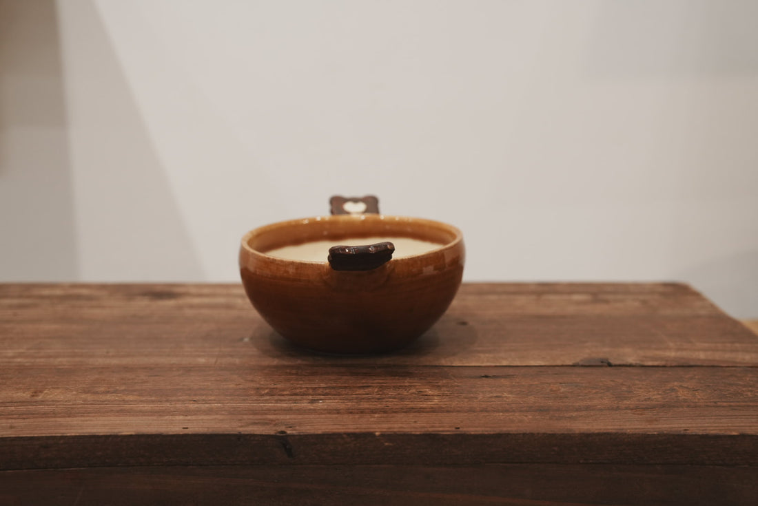 Fumiko Kondo 近藤布美子 - Brown Bear Bowl with Handle FK19