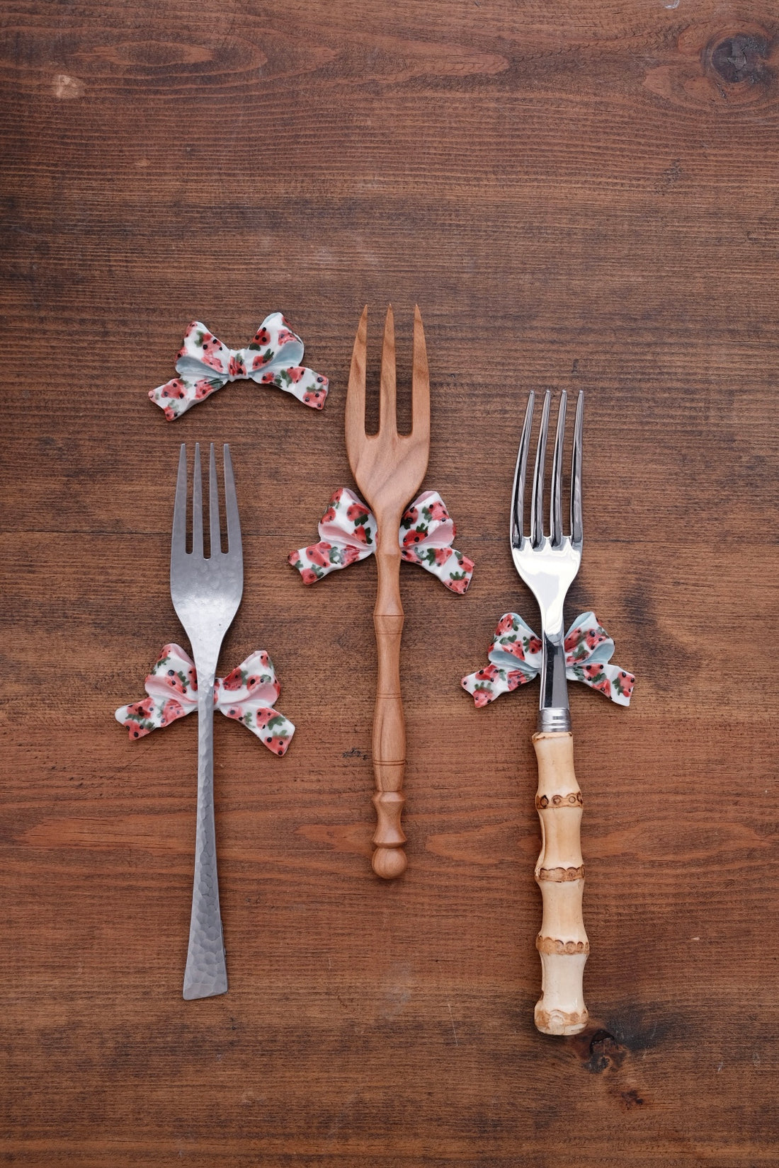 Asako Yamaguchi 山口麻子 Ribbon Chopstick Rest AI29