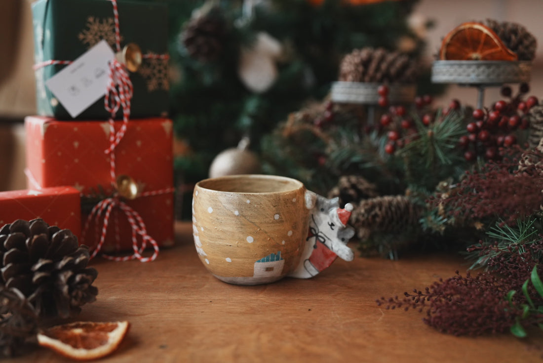 Fumiko Tsuchihashi 土橋文子 - Christmas Mug FT22