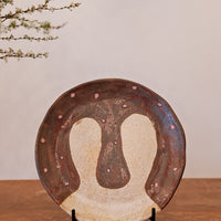 Siam Hands Round Plate Bunny Brown