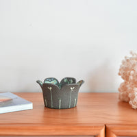 Akemi Nakamura 中村明美 Flower Shaped Bowl AN20