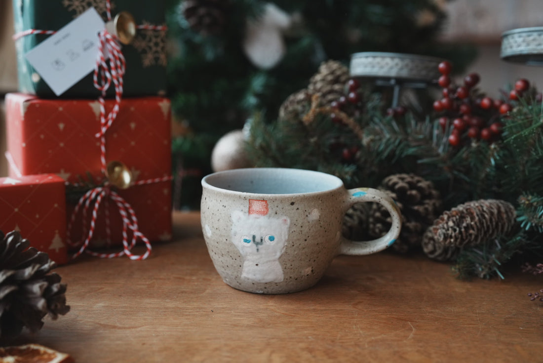 Haruko Harada 原田晴子 Christmas Round Mug - HH37