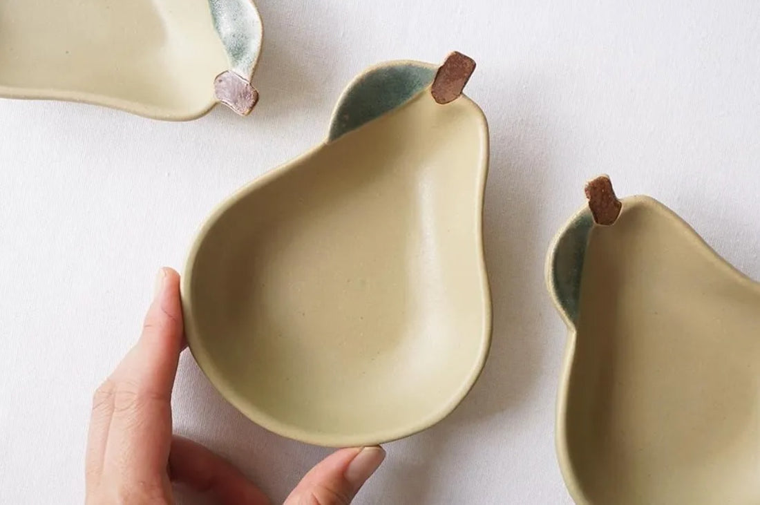 Mashiko Pottery Yoshizawa Pear Small Plate