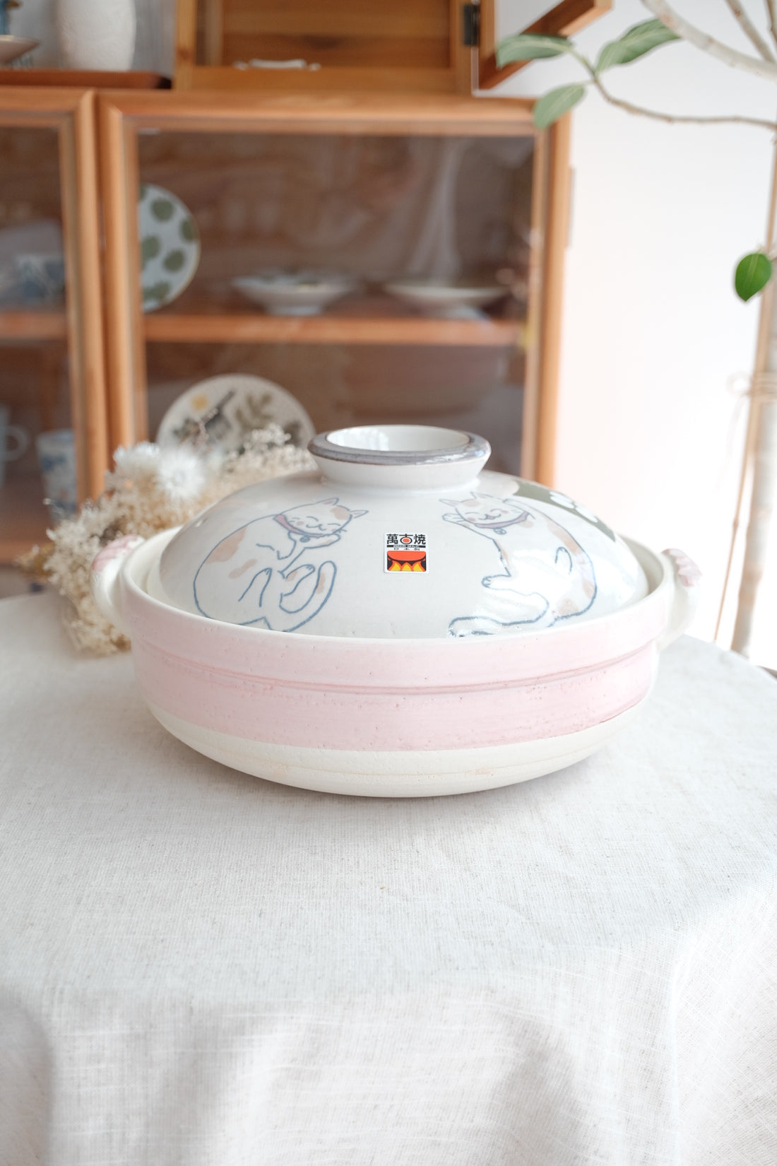 Donabe Banko Ware No.9 Smiling Cat Clay Pot