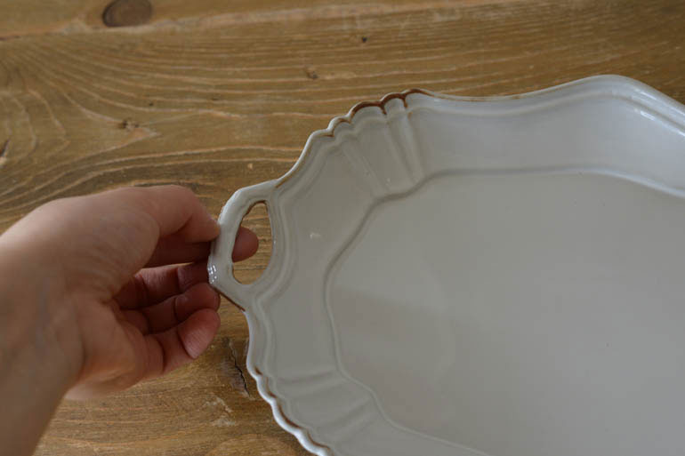 Studio M' Chanter Plate