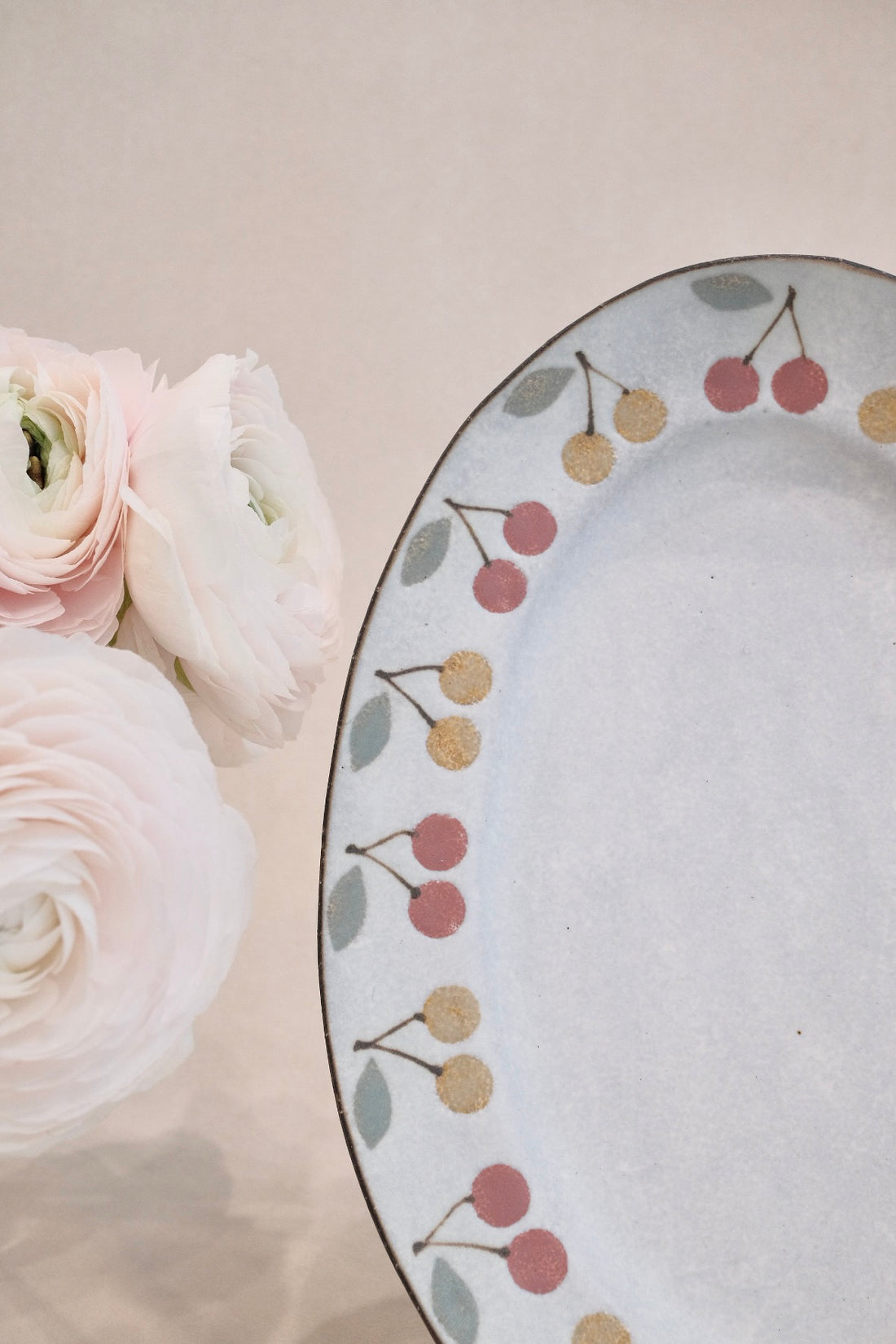 Kei Mitsumochi ミツ持啓 Oval Plate - Mix Cherry KM02