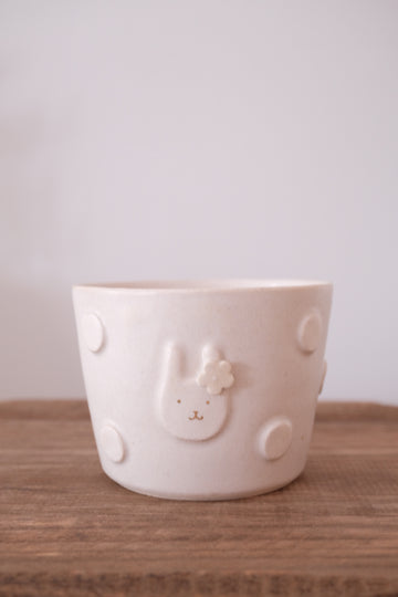 Tomoko Sano 佐野 智子 Bunny Teacup Large