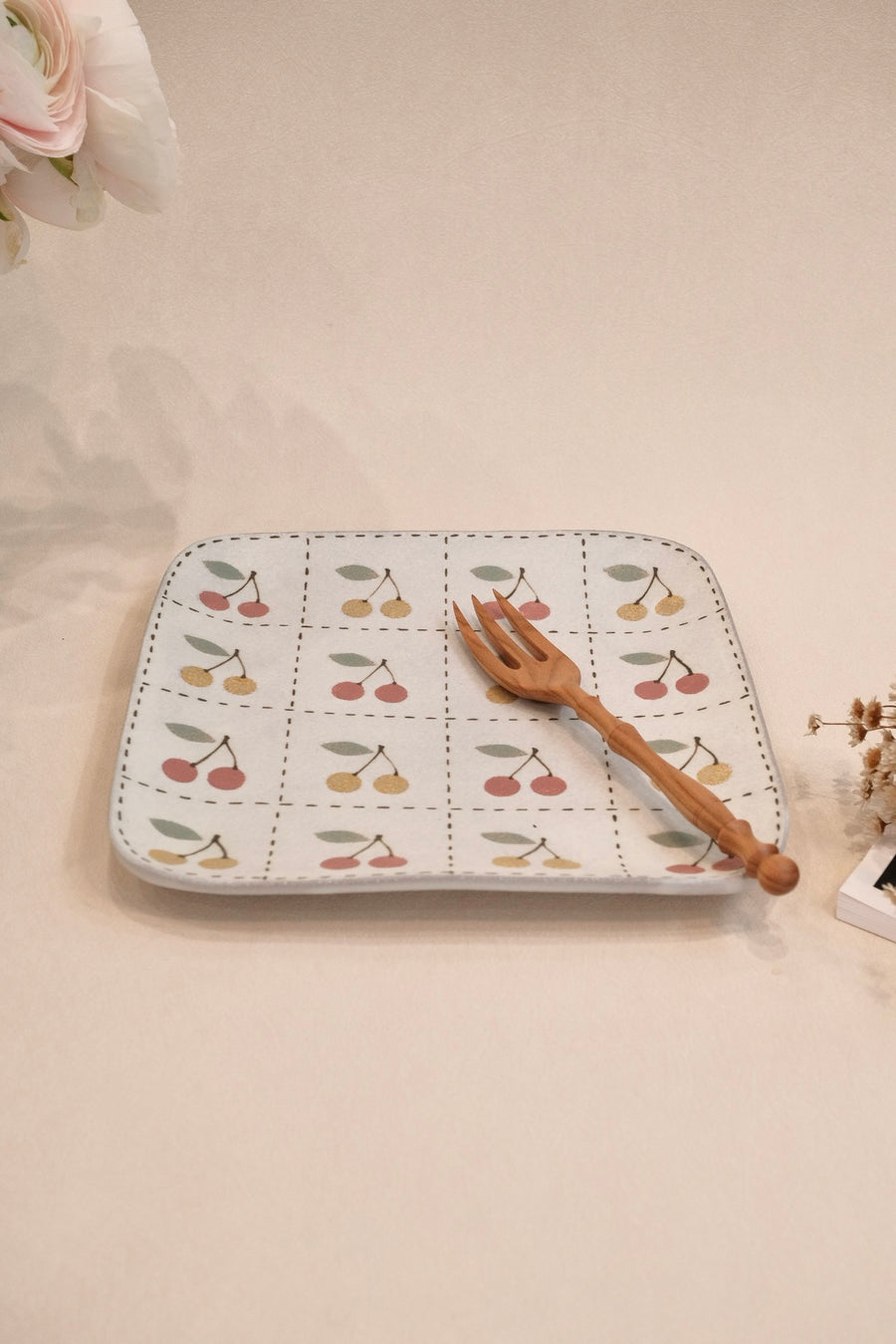 Kei Mitsumochi ミツ持啓 Rectangle Plate - Checked Pattern Mix Cherry KM17