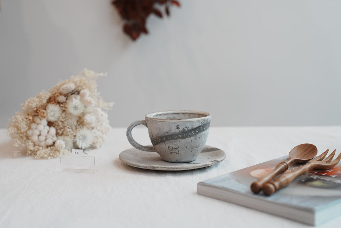 Akemi Suzuki 鈴木明美 - Road Collection Mug with Saucer AS11