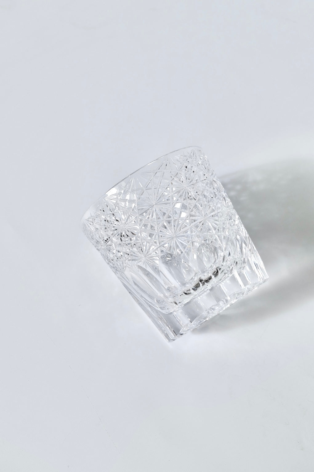 Edo Kiriko Whisky Glass Rock Glass "Large Chrysanthemum" White by Junichi Nabetani, Master of traditional crafts