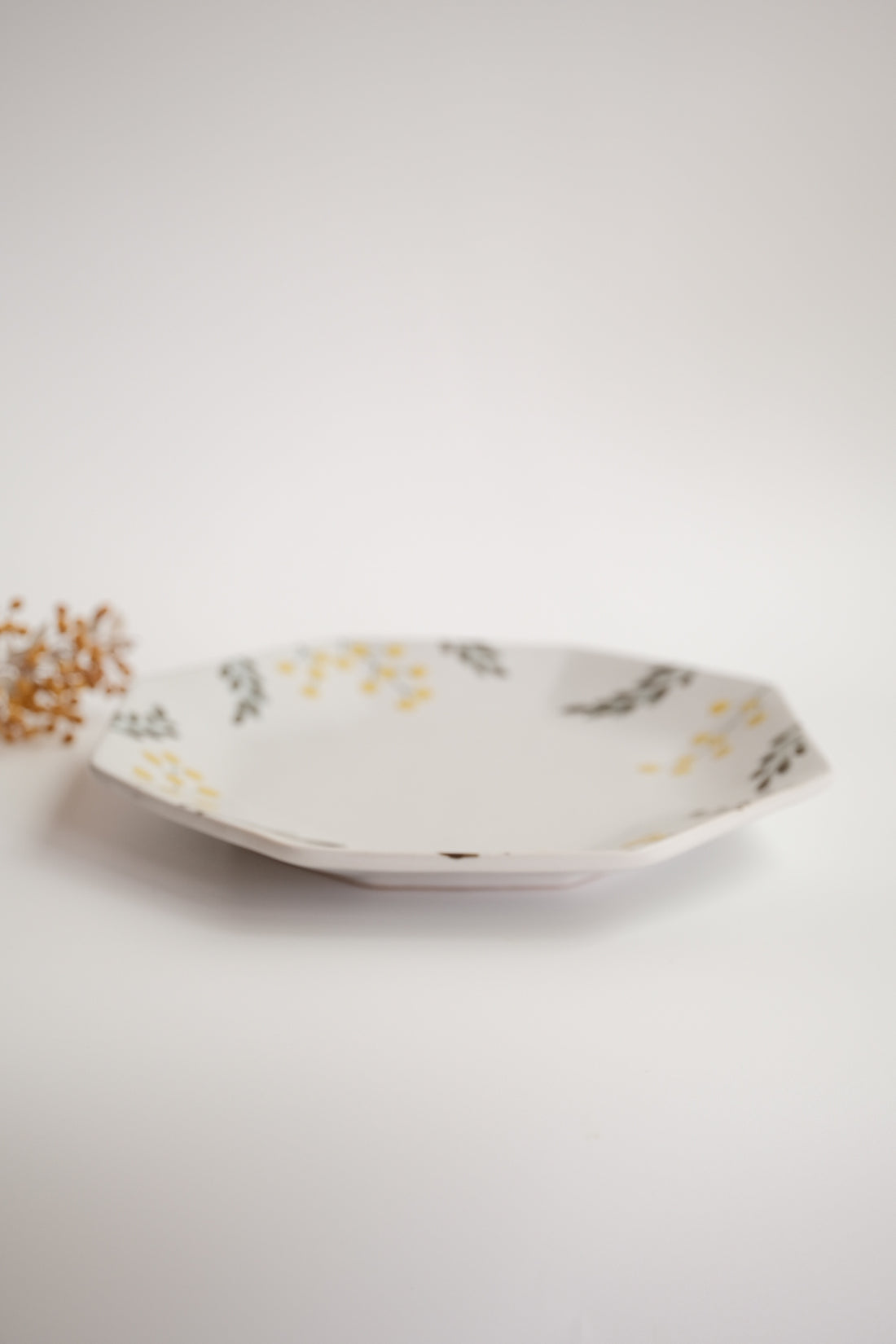 Moe Okazaki 岡崎萌 Mimosa Large Octangle Plate MO02