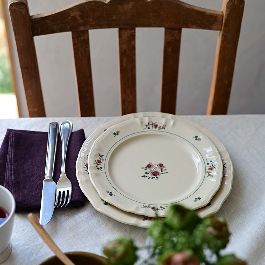 Studio M' Rosier Round Large Plate