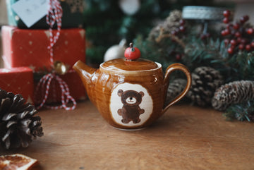 Fumiko Kondo 近藤布美子 - Brown Bear Teapot FK21