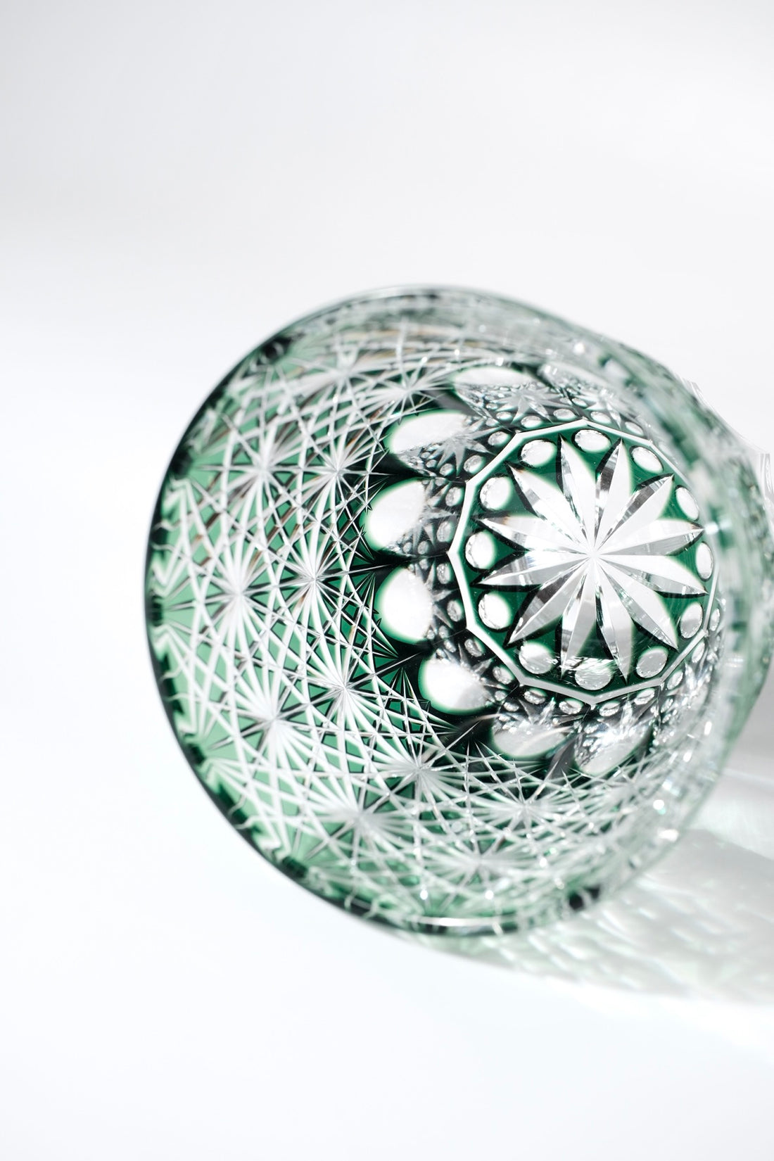Edo Kiriko Whisky Glass Rock Glass "Large Chrysanthemum" Green by Junichi Nabetani, Master of traditional crafts