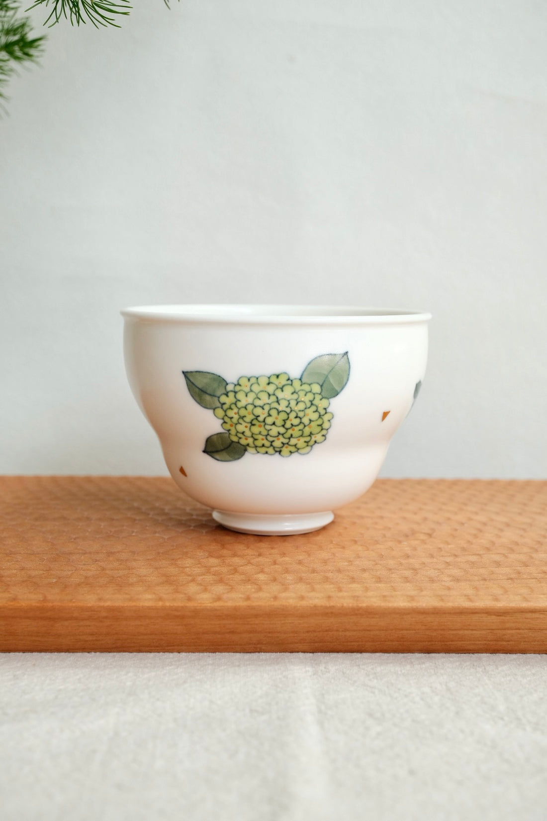 QIU Studio- Hydrangea Round Cup YQ05
