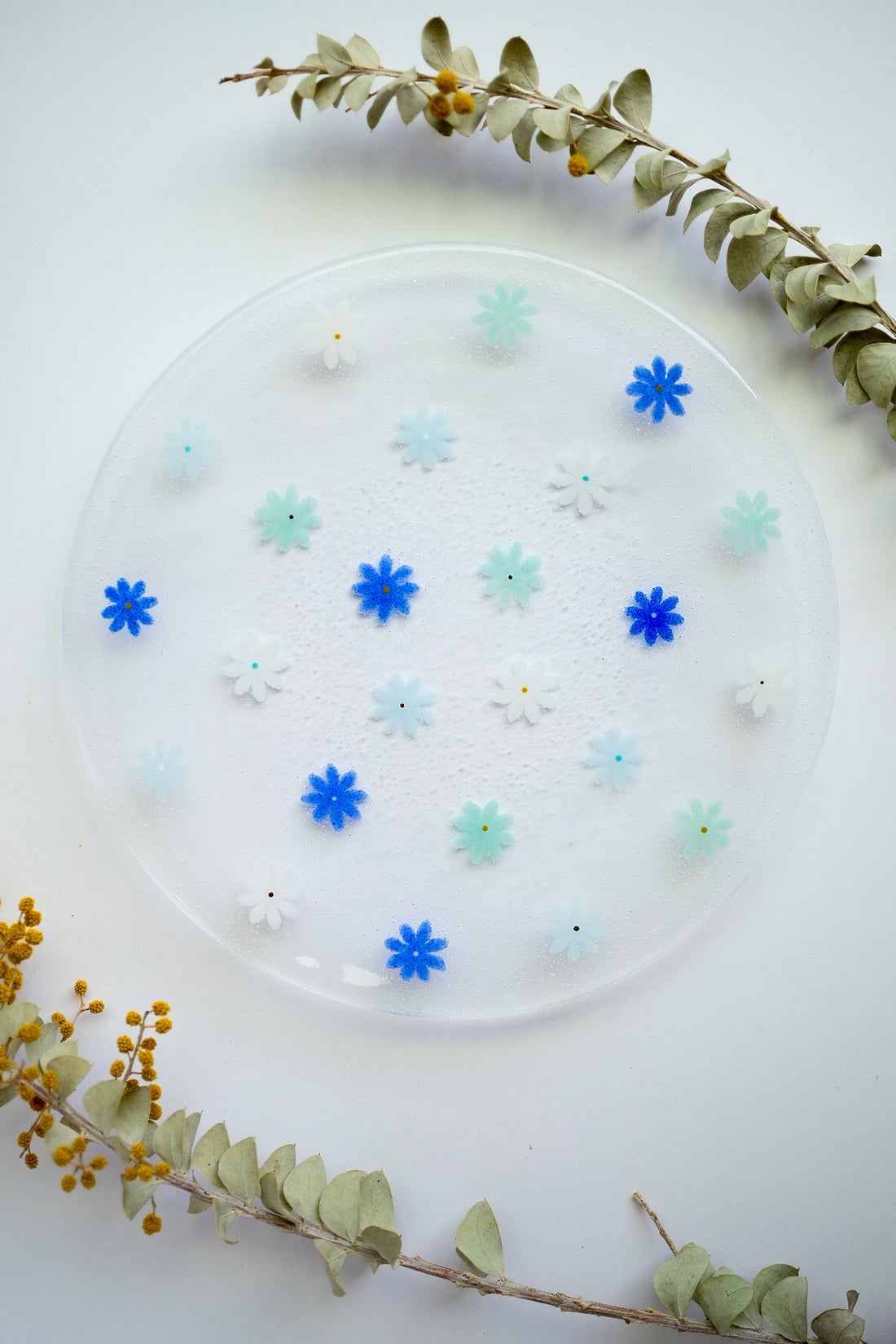 Fuji Glass Studio Flower Plate Blue 18cm