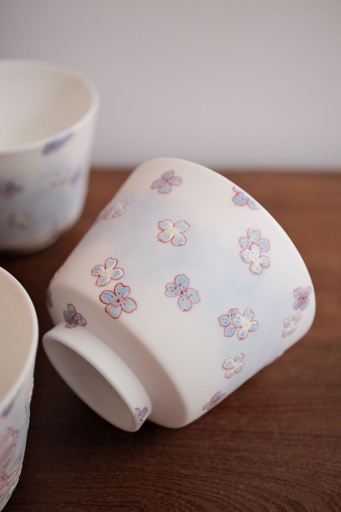 Baizhi Studio - Purple Kinyo Flower Coffee/Tea Cups