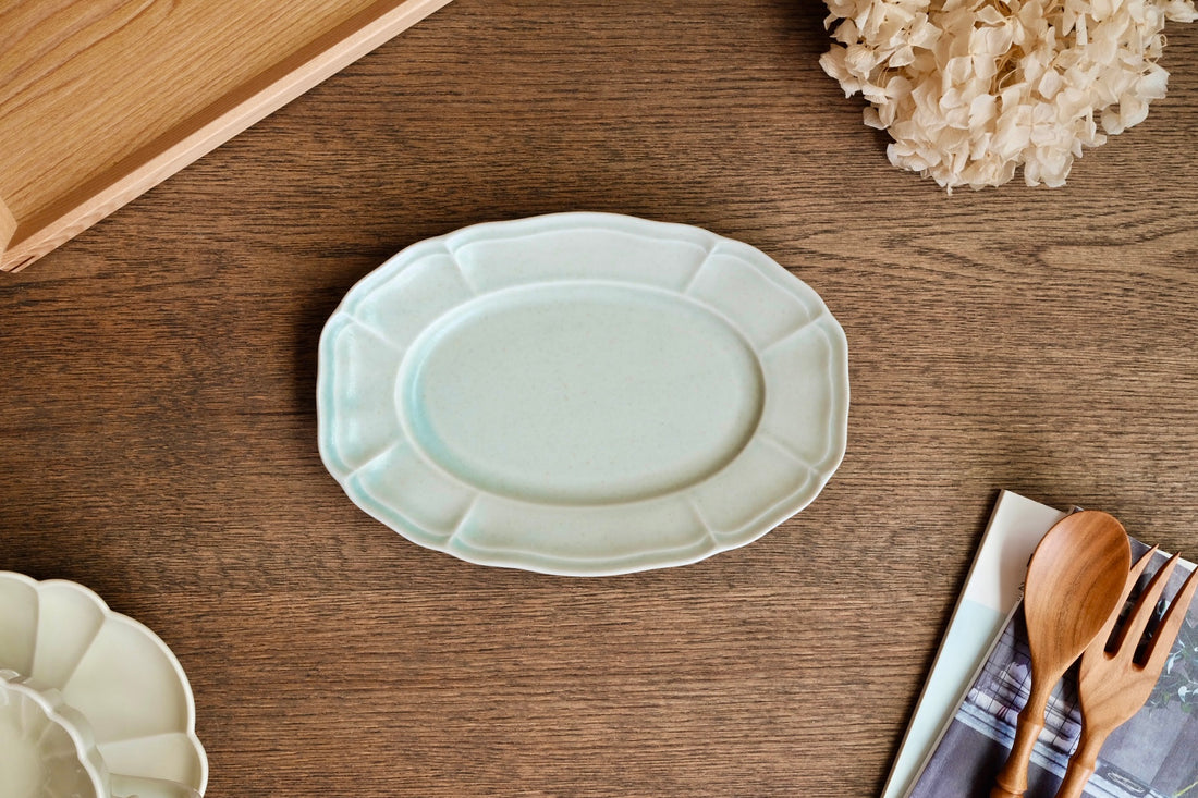 Atelier Gyuusha Small Oval Plate