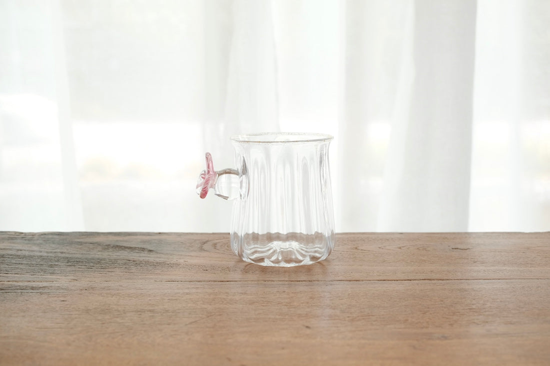 Makiko Kitagata 北形槙子 Lace Flower Handle Glass MG10
