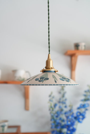 Shirogarasu Studio Blue Iris Mug Flat Lamp Shade