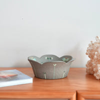 Akemi Nakamura 中村明美 Large Flower Shaped Bowl AN21