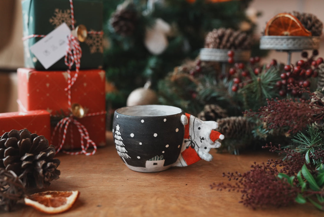 Fumiko Tsuchihashi 土橋文子 - Christmas Mug FT22