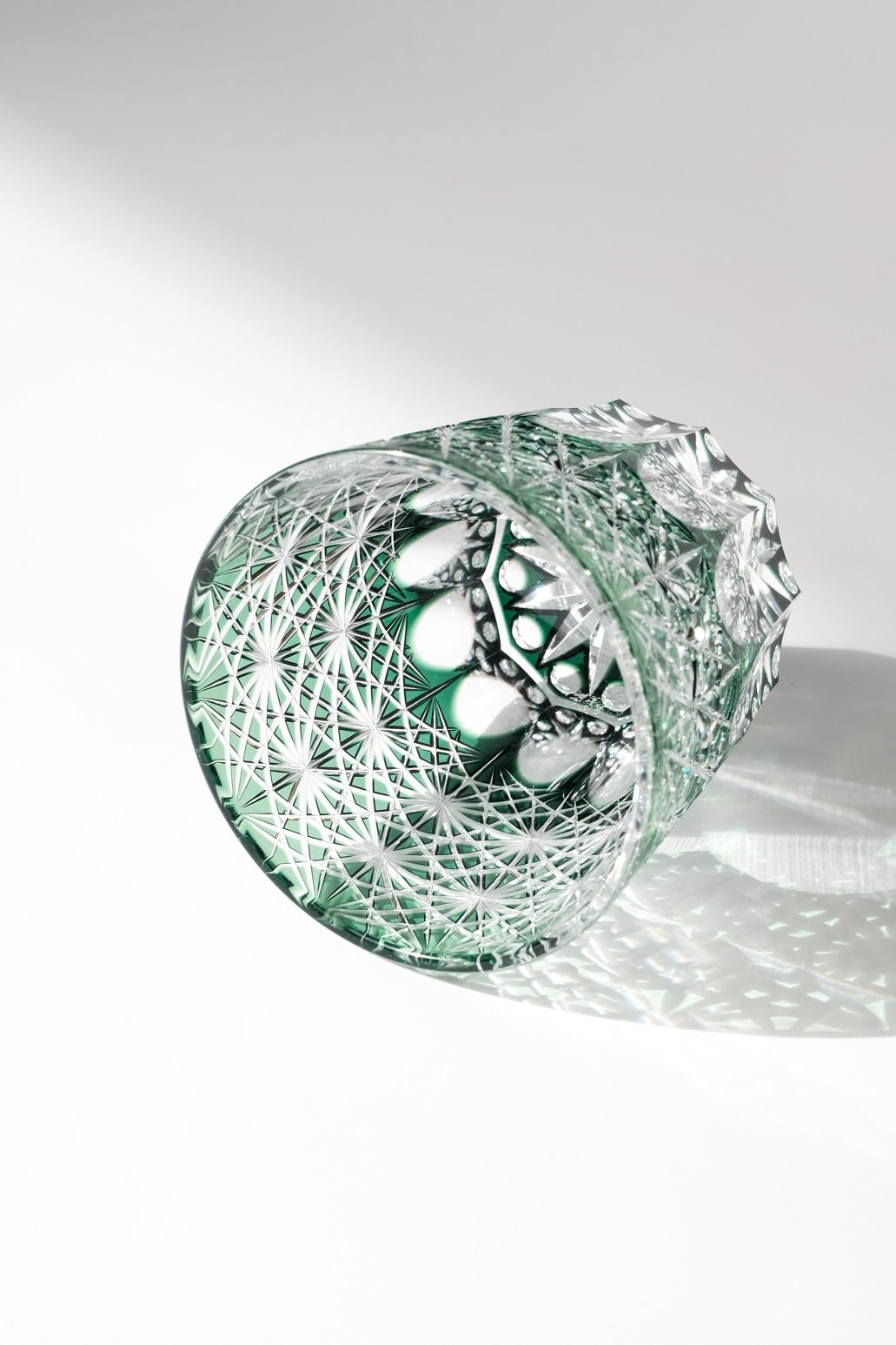 Edo Kiriko Whisky Glass Rock Glass "Large Chrysanthemum" Green by Junichi Nabetani, Master of traditional crafts