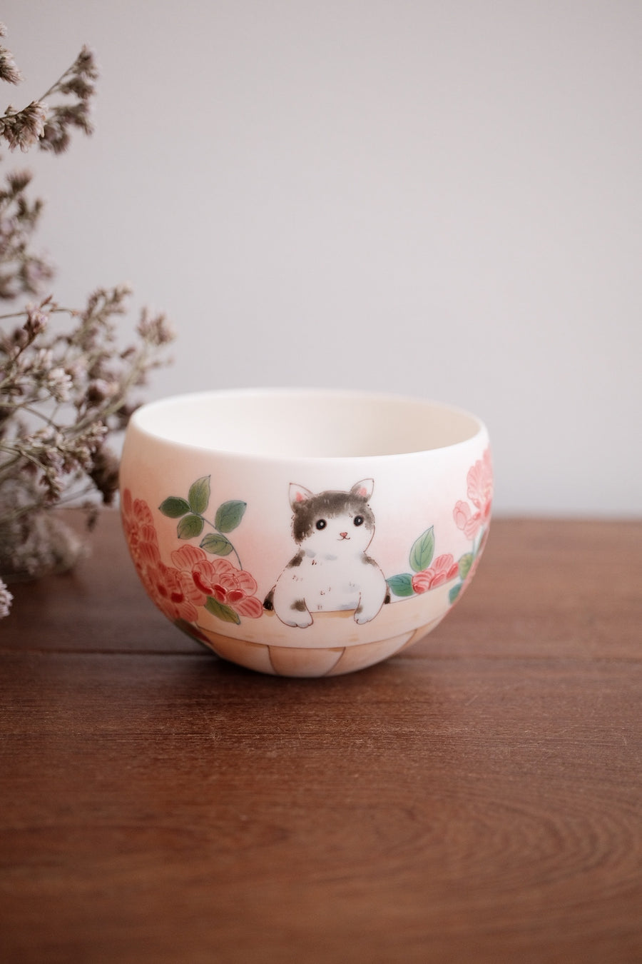 Baizhi Studio - Wild Rose Cat Coffee/Tea Egg Shape Cup