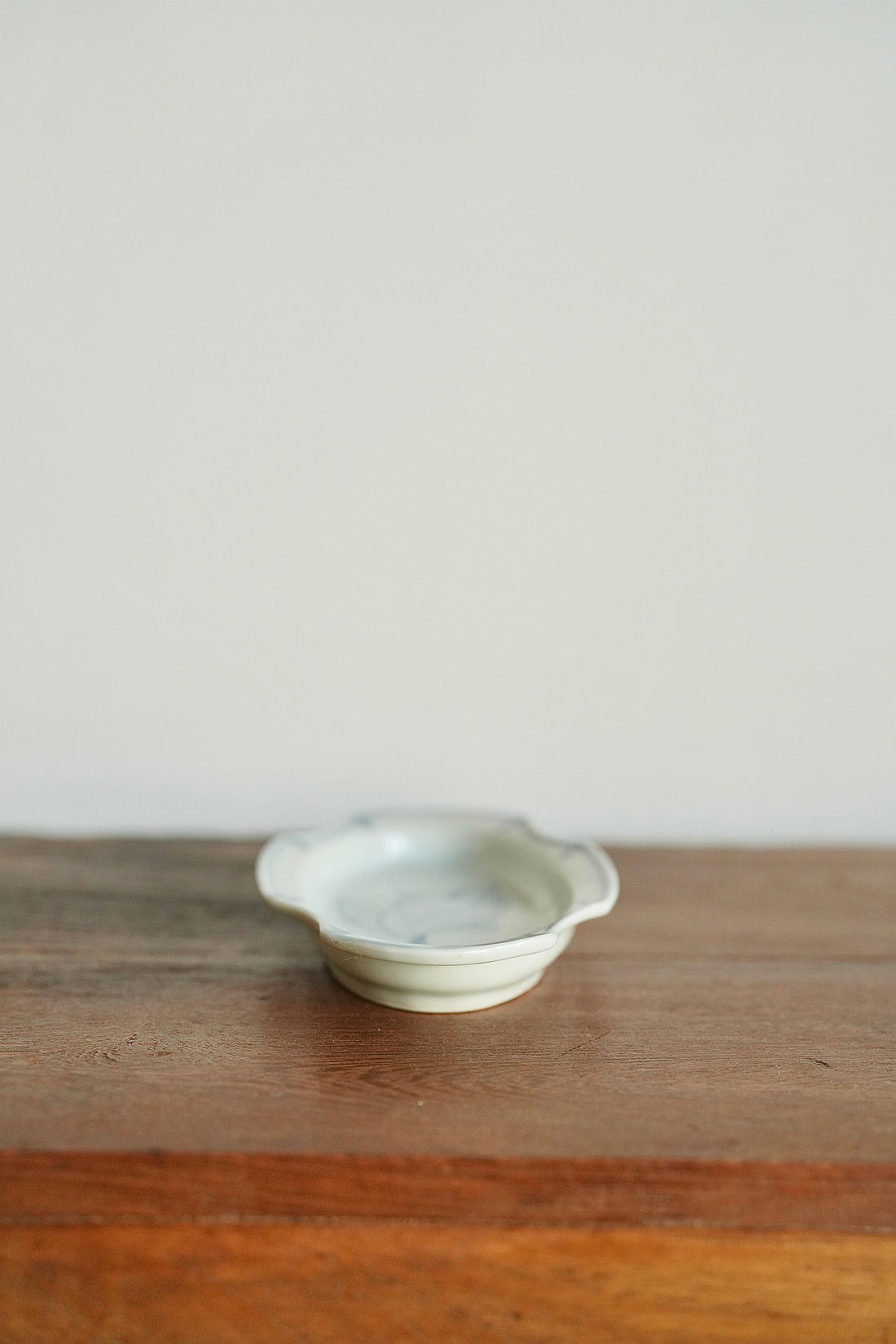 Maya Inamura 稲村真耶 Lilly of the Valley Oval Plate MI16