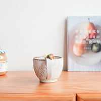 Satomi Motohashi 本橋里美 Dual Colour Flower Mug SM13
