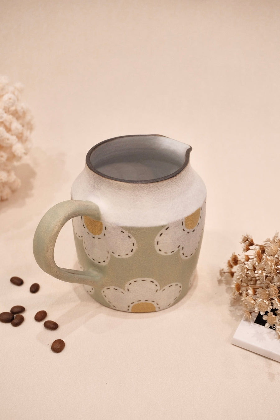 Kei Mitsumochi ミツ持啓 Flower Jug- Green KM82