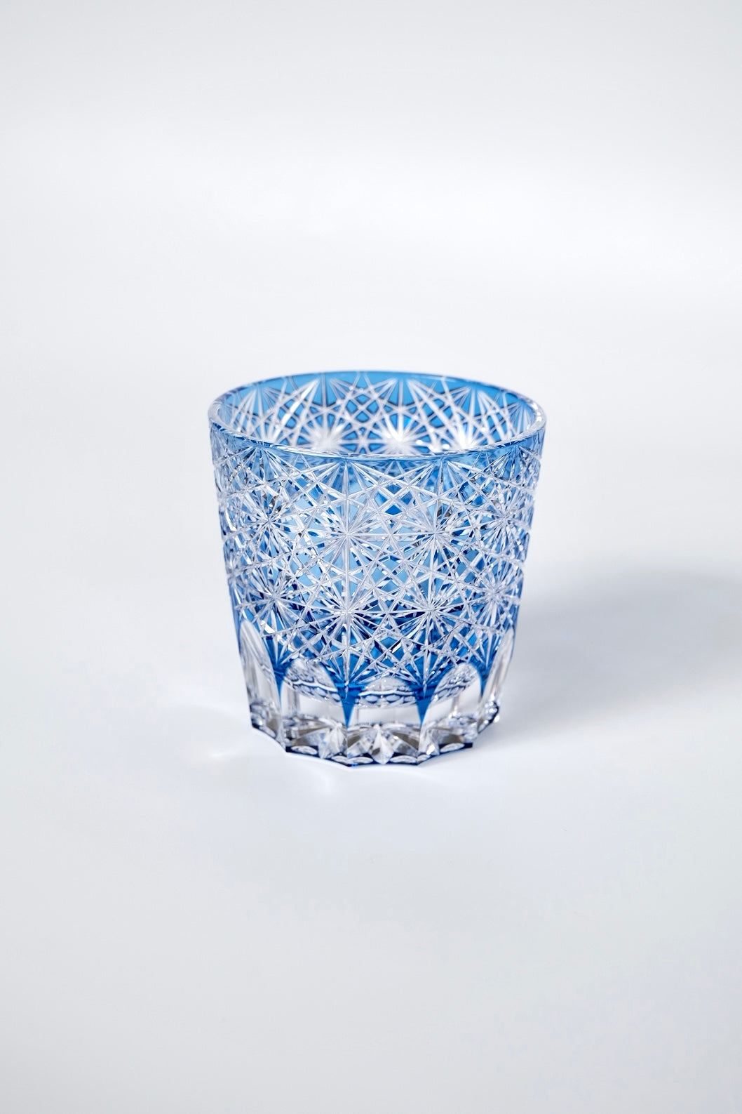 Edo Kiriko Whisky Glass Rock Glass "Large Chrysanthemum" Blue by Junichi Nabetani, Master of traditional crafts