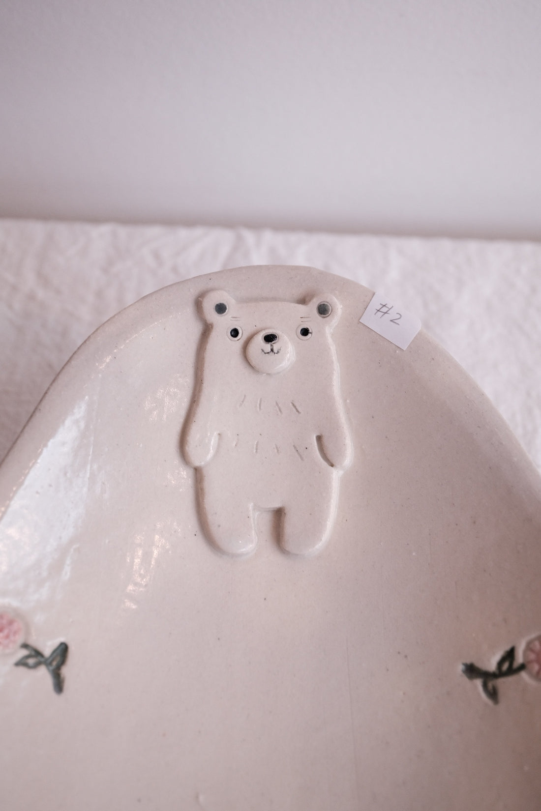 Tsubouchi Mayumi 坪内真弓 Oval Plate MT07 - White Bear